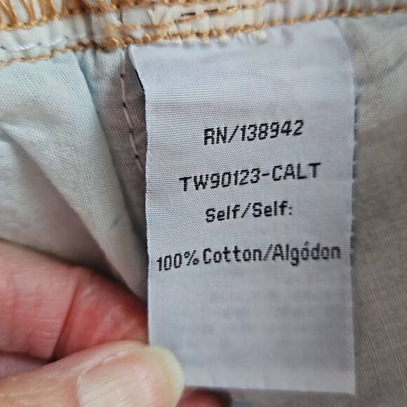 Closette Chic Distressed Ankle Length Jeans Cancun Light Wash Medium - Picture 7 of 9